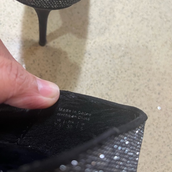 Call it Spring shoes - Picture 2 of 7